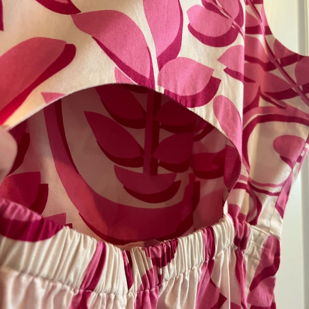 Anthro: Porridge Pink Flower Cut Out Back Short Romper Size 8 - Picture 6 of 6